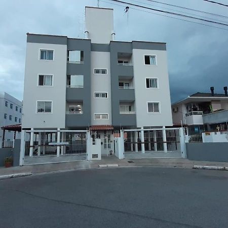 Apartamento Completo Com Garagem E Churrasqueira. Palhoça Exterior foto